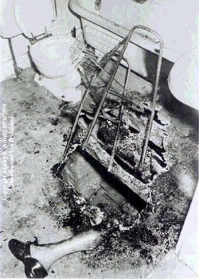 Spontaneous Human Combustion - Pembakaran spontan manusia John-irving-bentley-1966