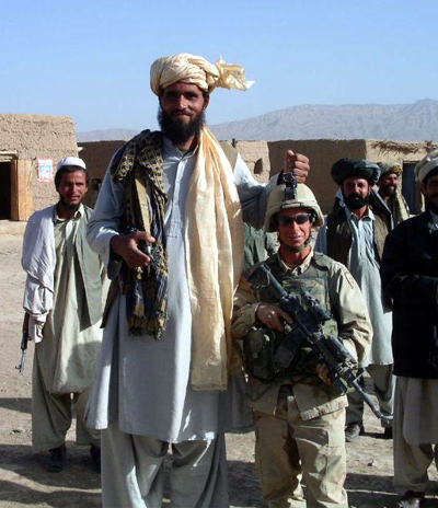 http://whoyoucallingaskeptic.files.wordpress.com/2010/01/modern-giant-in-afghanistan.jpg